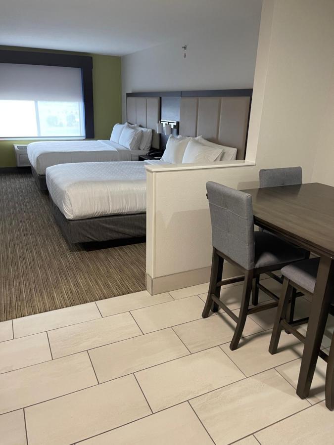 Holiday Inn Express Hotel & Suites Las Vegas By Ihg Exterior foto