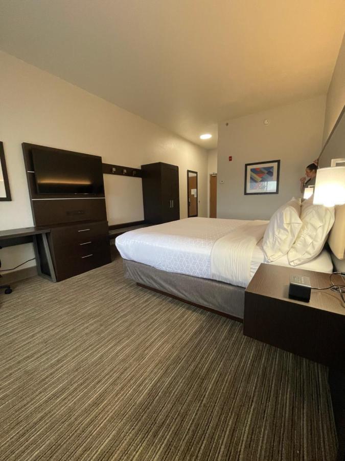 Holiday Inn Express Hotel & Suites Las Vegas By Ihg Exterior foto