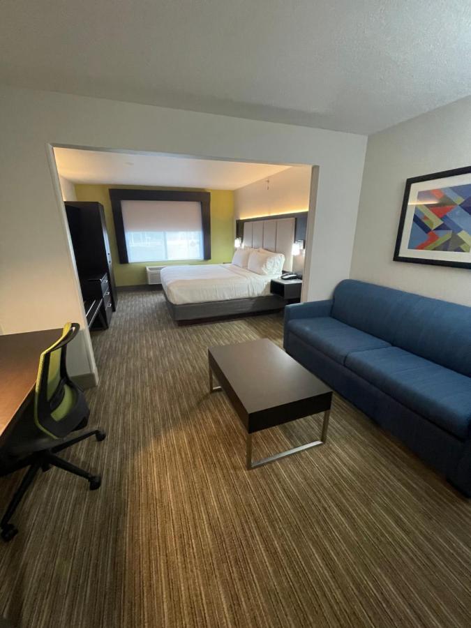 Holiday Inn Express Hotel & Suites Las Vegas By Ihg Exterior foto